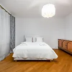 Krakowskie Przedmiescie 69 By Homeprime Apartman