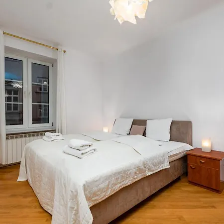 Krakowskie Przedmiescie 69 By Homeprime Apartman
