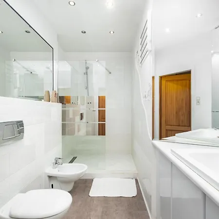 Apartament Krakowskie Przedmiescie 69 By Homeprime *