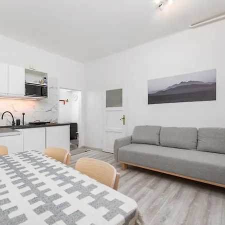 Krakowskie Przedmiescie 69 By Homeprime Apartament Warszawa